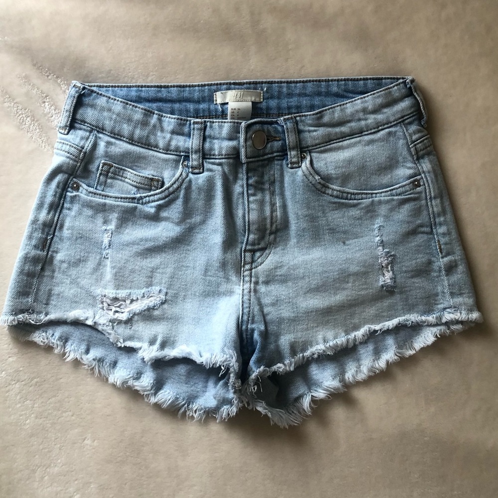 HM light washed shorts 34/4